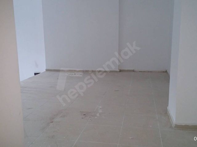 SAHİBİNDEN CADDEDE GENİŞ CEPHELİ (270m2 ye ÇIKARILABİLİR) DÜKKAN - Görsel 6