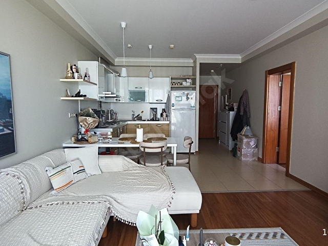 UPHİLL COURT YENİ EŞYALI TEMİZ FERAH 1+1 KİRALIK DAİRE - Görsel 9