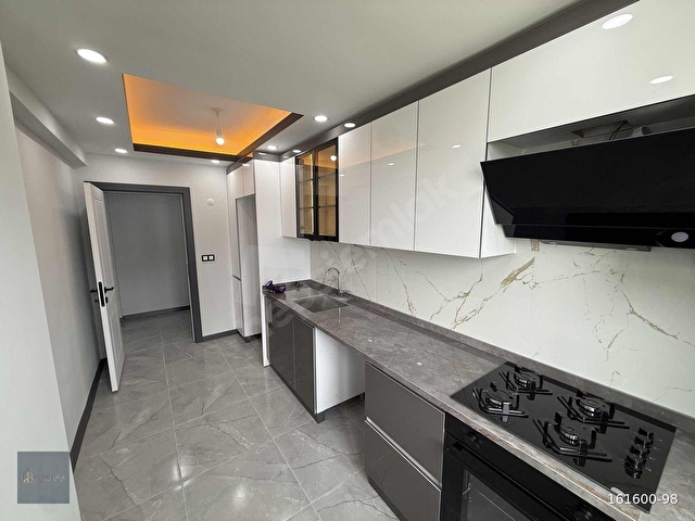 BUDAK EMLAKTAN ÖN CEPHE ARA KAT SATILIK DAİRE