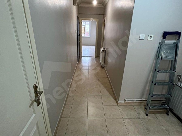 YILMAZDAN ESKİ SALI PAZARININ ALT SOKAĞINDA 100 M2 2+1 DAİRE - Görsel 16