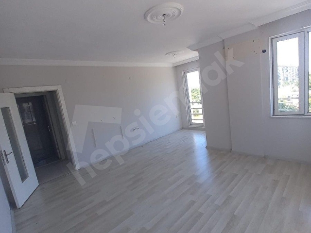 HÜSNÜ KARAKAŞ MAH 3+1 AİLE UYGUN KİRALİK DAİRE - Görsel 6