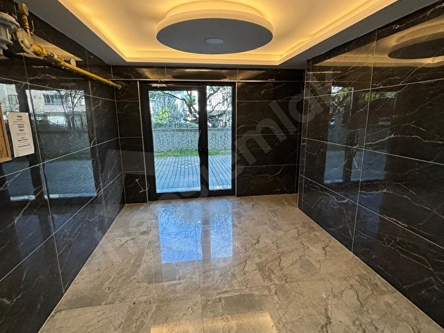 SALON MUTFAK AYRI GENİŞ 2+1 GÜZEL KONUMDA FIRSAT DAİRE - Görsel 15