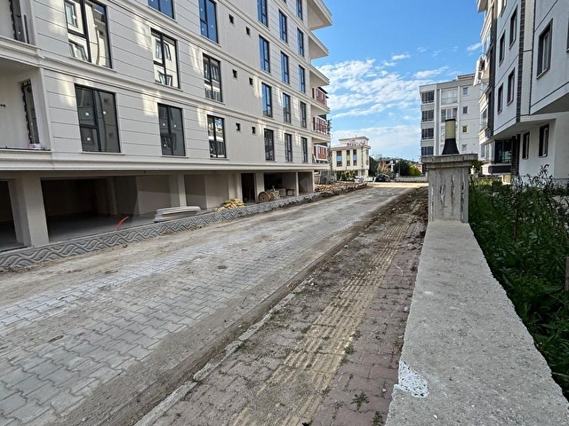 SALON MUTFAK AYRI GENİŞ 2+1 GÜZEL KONUMDA FIRSAT DAİRE - Görsel 21