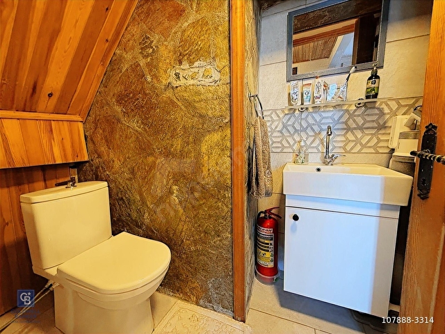 Urla İskelede Eşsiz Konumda Eşyalı Kiralık 2+1 - Görsel 7