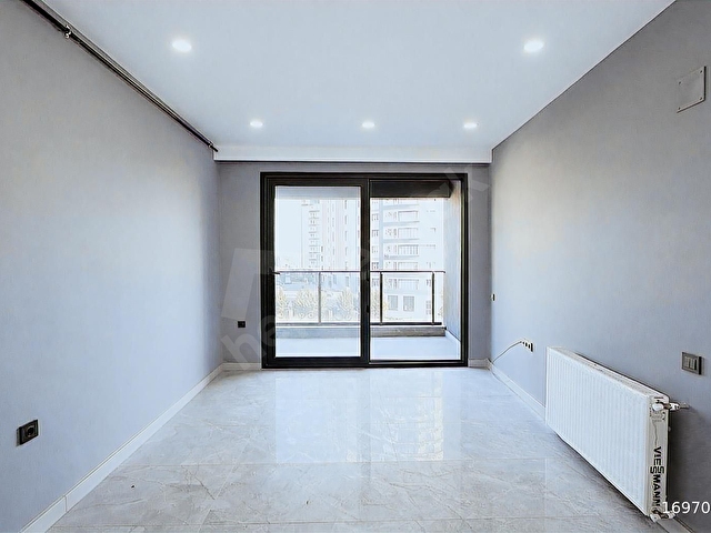 OLA GAYRİMENKULDEN GENİŞ OTURUMLU 1+1 SIFIR DAİRE - Görsel 2