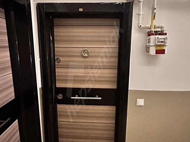 HÜRRİYET MAHALLESİNDE 5 YAŞINDA SATILIK 1+1 DAİRE - Görsel 26