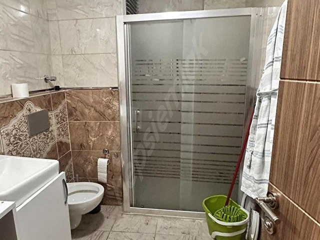 HÜRRİYET MAHALLESİNDE 5 YAŞINDA SATILIK 1+1 DAİRE - Görsel 12