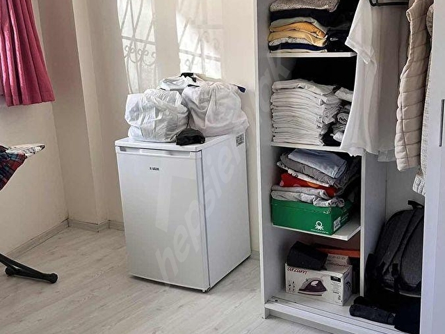 HÜRRİYET MAHALLESİNDE 5 YAŞINDA SATILIK 1+1 DAİRE - Görsel 2
