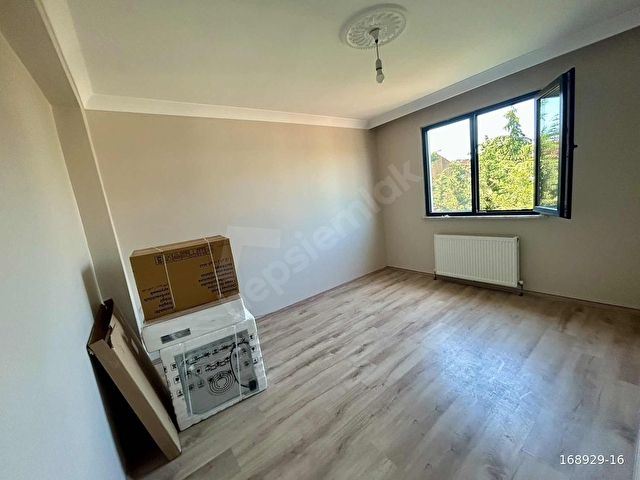 Çekmeköy Hamidiye Park Karşısı Dubleks 3+2 Teraslı - Görsel 12