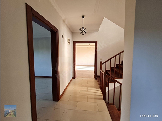AKÇAKOCA ELİTDEN DÜZCE MERKEZDE SİTE İÇERİSİNDE KİRALIK TRIBLEKS VİLLA - Görsel 12