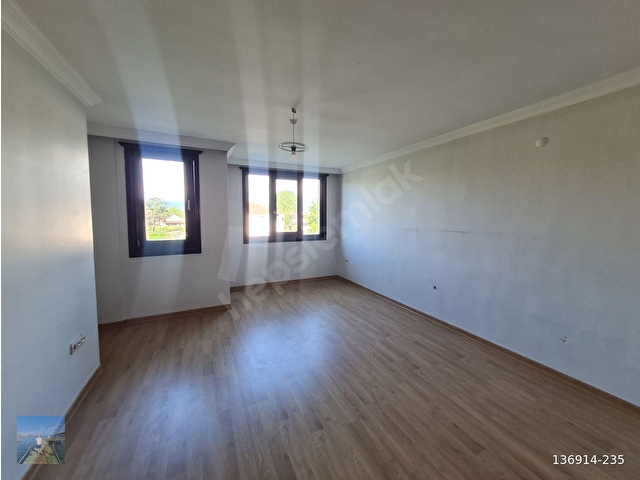 AKÇAKOCA ELİTDEN DÜZCE MERKEZDE SİTE İÇERİSİNDE KİRALIK TRIBLEKS VİLLA - Görsel 28