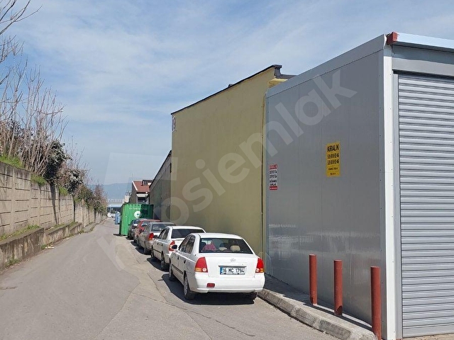 BURSA YILDIRIM OTOSANSİT SANAYİ SİTESİ 9 BLOKTA KİRALIK 3 BİŞİK 522m2 KÖŞE DÜKKAN - Görsel 3