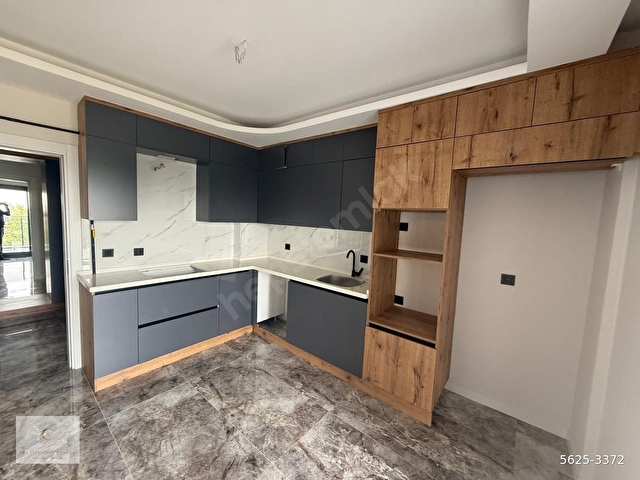 AYKUT OZAN CAD. ÜZERİ KÖŞE KONUMLU ÖNÜ AÇIK LÜKS 3+1 SATILIK DAİRE - Görsel 18