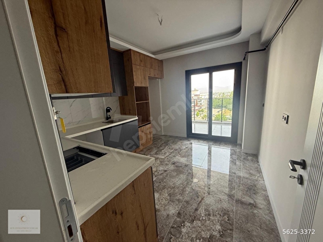 AYKUT OZAN CAD. ÜZERİ KÖŞE KONUMLU ÖNÜ AÇIK LÜKS 3+1 SATILIK DAİRE - Görsel 17