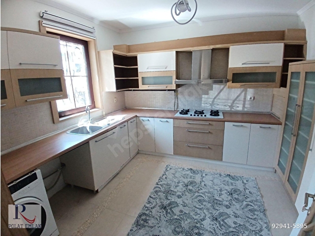 Bahçeşehir Boğazköyde Lüks, Tamamen Yenilenmiş Villa! - Görsel 11