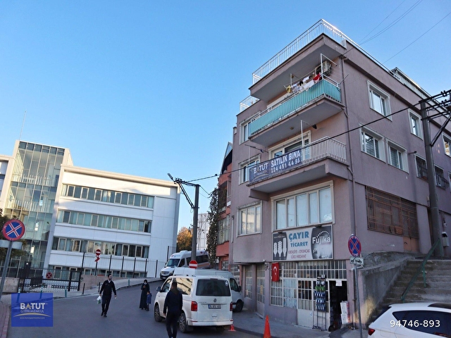 Bursa Yildirim Da Belediyenin Arkasinda Satilik Bina 94746 893 Hurriyet Emlak