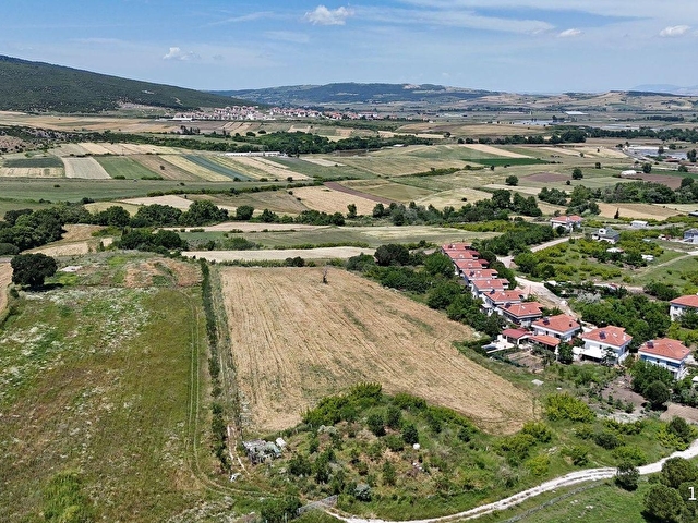 BALIKESİR MANYAS ÇARŞI MAHALLESİNDE SATILIK 10560 M2 TARLA - Görsel 25