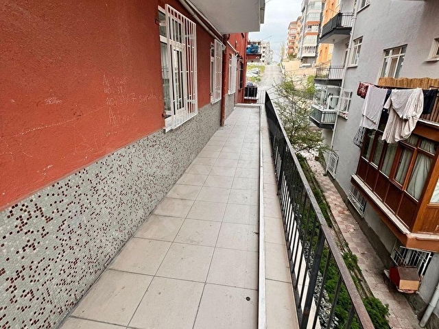 KARATAŞ EMLAKTAN seyranbağlarında satılık daire - Görsel 2