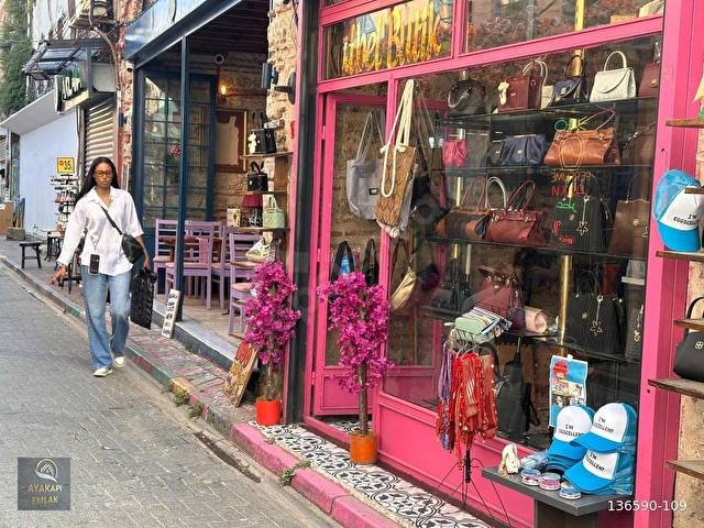 BALAT TURİSTİK BÖLGEDE KİRALIK DÜKKAN İŞYERİ - Görsel 3
