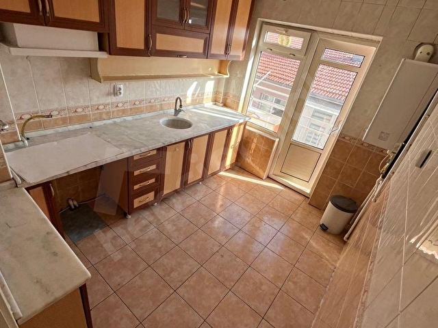 ÖZKANDAN BASINEVLERİ MERKEZDE GATA HAST.YAKINI ÜST KAT 3+1 SALON BAĞIMSIZ ÖN CEPHE,BALKONLU!!!