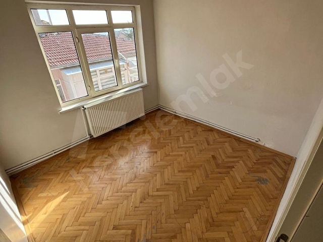 ÖZKANDAN BASINEVLERİ MERKEZDE GATA HAST.YAKINI ÜST KAT 3+1 SALON BAĞIMSIZ ÖN CEPHE,BALKONLU!!! - Görsel 5