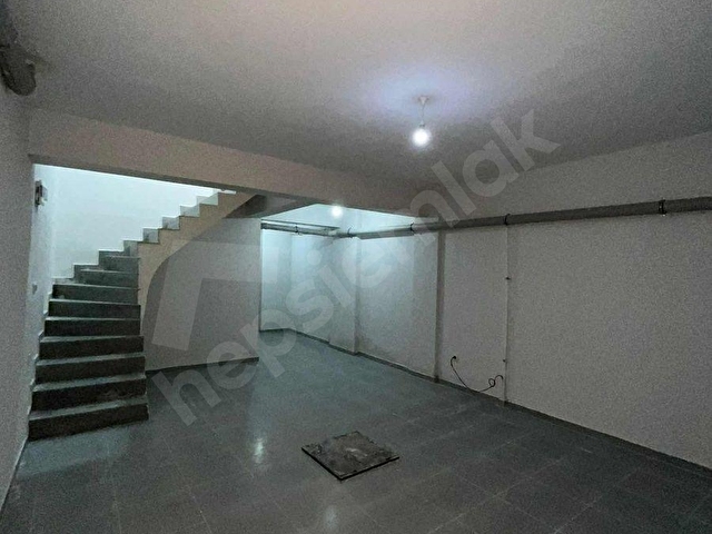 MRT GRUPTAN KİRALIK 300m2 DEPOLU DÜKKAN DÖRTYOLA YAKIN +KDV - Görsel 12