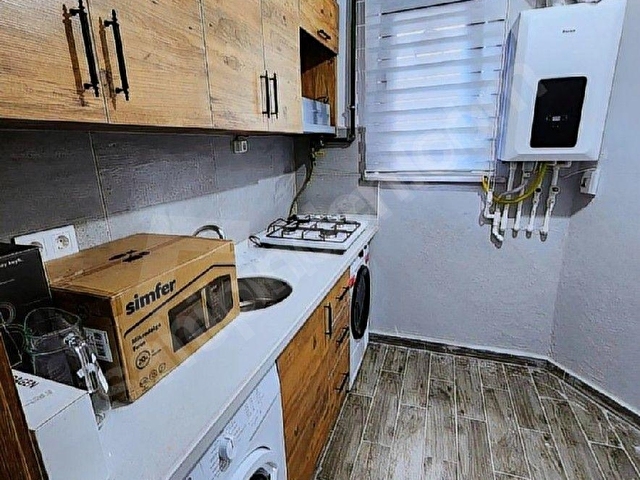 BALAT MERKEZDE 4 DAİRE, 2 İŞYERİ - Görsel 8