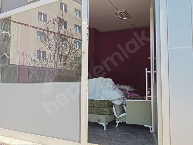 20 M2,ANA CADDEYE YAKIN,DEPO,MUHASEBE GİBİ İŞLERE UYGUN - Görsel 3