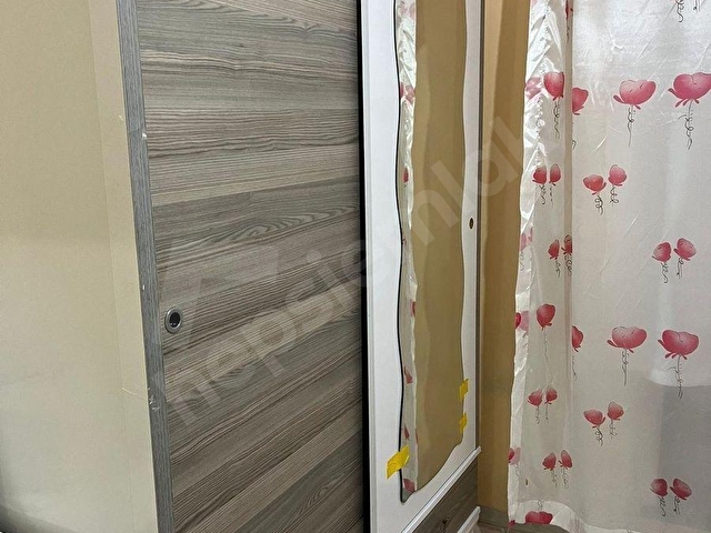 ASSOSTAN KAÇMAZ MERKEZİ FULL EŞYALI GENİŞ 1+1 DAİRE - Görsel 13