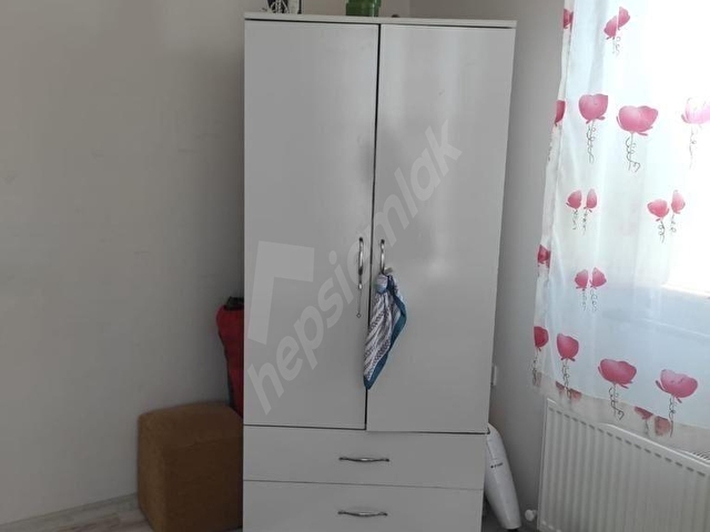 ASSOSTAN KAÇMAZ MERKEZİ FULL EŞYALI GENİŞ 1+1 DAİRE - Görsel 11