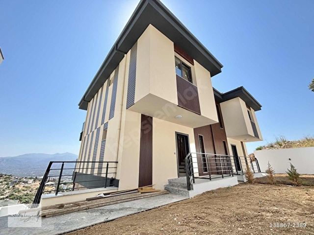 MUSTAFA KAYAALPTEN İSMETPAŞA MAH. SATILIK 5+1 TRİPLEKS VİLLA