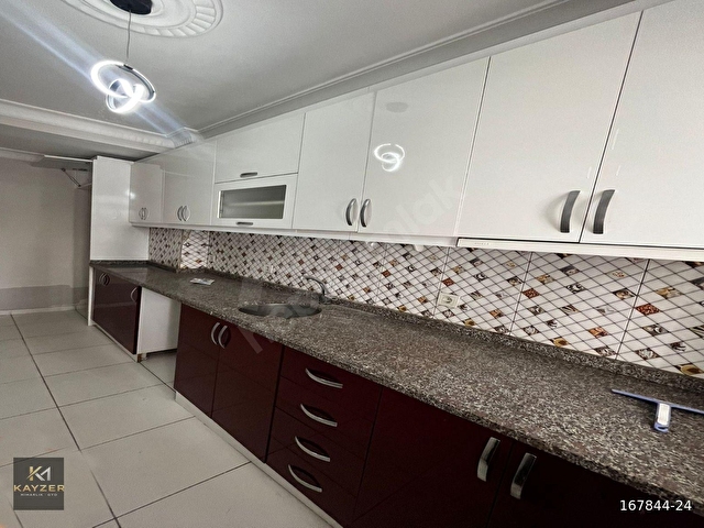 BATTALGAZİ MAHALLESİNDE TEMİZ MASRAFSIZ BALKONLU KİRALIK 2+1 DAİRE - Görsel 24