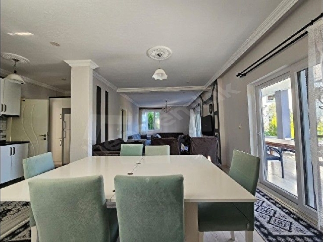 Tam bağımsız geniş havuzlu 5+2(Günlük kiralık) - Görsel 16