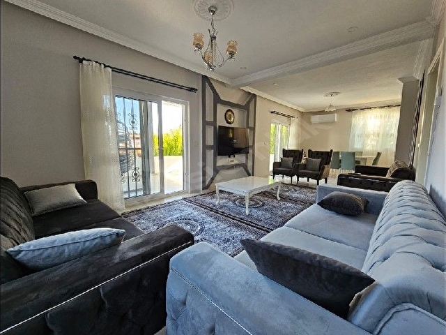 Tam bağımsız geniş havuzlu 5+2(Günlük kiralık) - Görsel 21