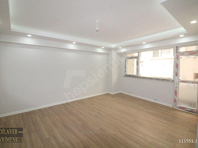 BAHÇELİEVLER ULUBATLI HASAN CAD SIFIR 2+1 ARAKAT GÜNEY CEPHE - Görsel 4