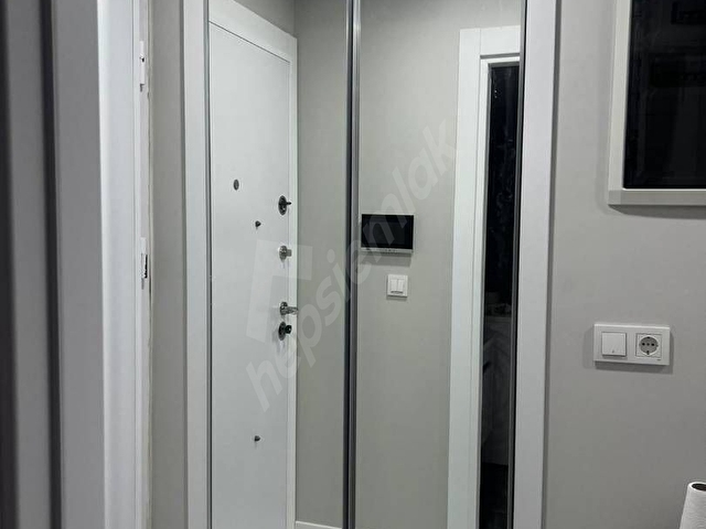 SAHİBİNDEN ATAŞEHİR İÇERENKÖYDE METROYA YAKIN 3+1 SATILIK DAİRE - Görsel 2