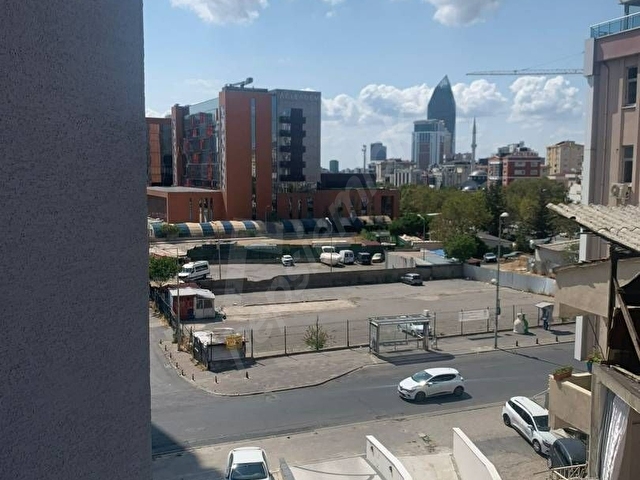 SAHİBİNDEN ATAŞEHİR İÇERENKÖYDE METROYA YAKIN 3+1 SATILIK DAİRE - Görsel 10