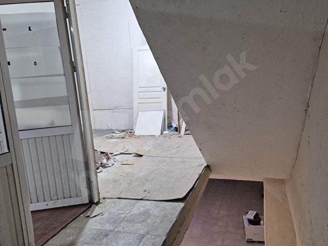 İMİKOĞLUNDAN NİYAZİ MAHALLESİNDE 270M2 KİRALIK DÜKKAN! - Görsel 18