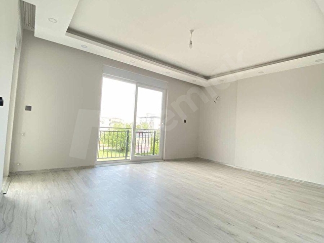 DÖŞEMEALTI YENİKÖYDE EBEVEYN BANYO GENİŞ 2+1 SIFIR DAİRE KİRALIK - Görsel 15