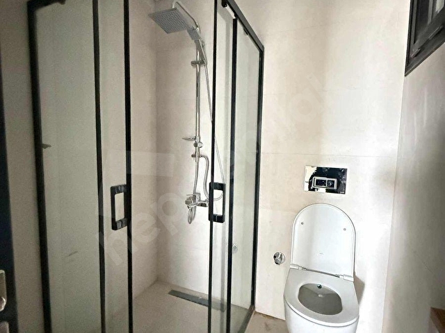 Havuzlu site içerisinde ultra lüks yapımlı 2+1 K.mutfaklı daire. - Görsel 28