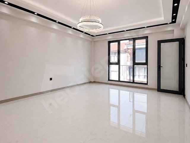 MİWA YAPIDAN BEYLİKDÜZÜNDE BALKONLU ULAŞIMA YAKIN SATILIK DAİRE - Görsel 22