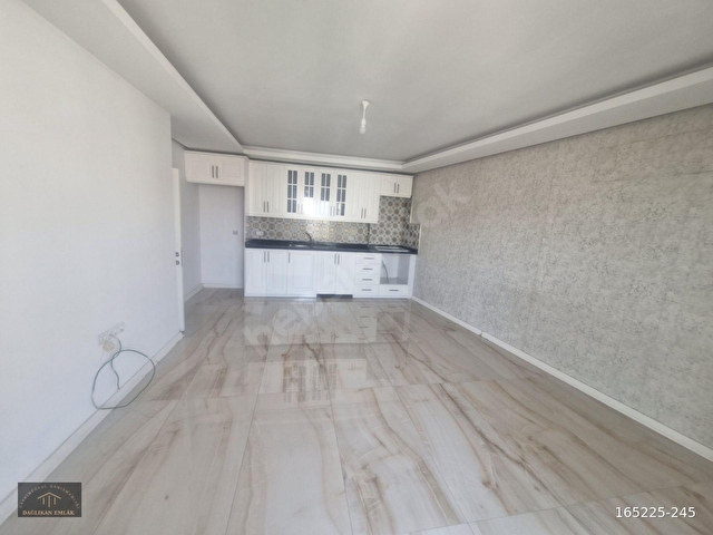 ÖĞRETMENLER MAH 130 M2 3+1 SATILIK DAİRE EMINEVIME UYGUN - Görsel 3