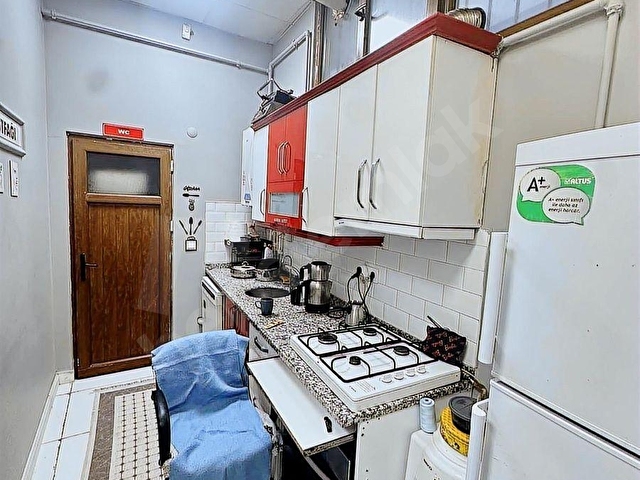 MAHMUTBEY CADDESİNDE DEPOLU DÜKKAN - Görsel 12