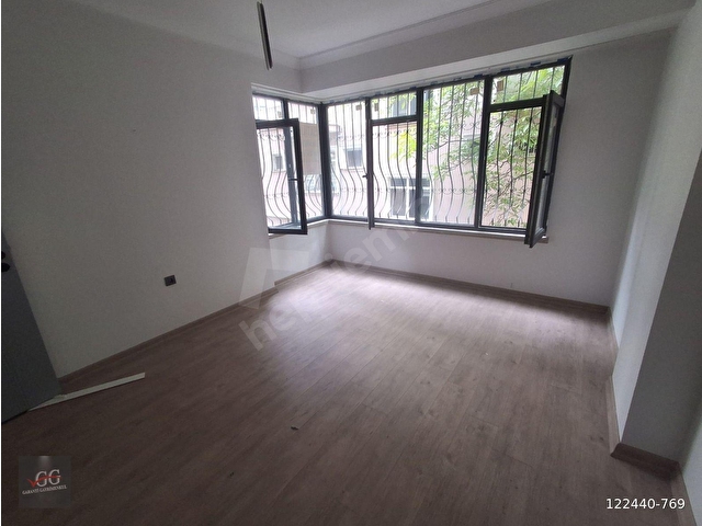 GAZİ MAHALLESİNDE   BEYAZ EŞYA VE ANKASTRA MEVCUT ALTINDA DAİRE VAR 1+1 45  M2  KİRALIK DAİRE - Görsel 13