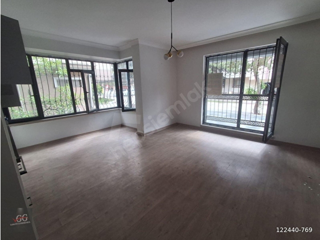 GAZİ MAHALLESİNDE   BEYAZ EŞYA VE ANKASTRA MEVCUT ALTINDA DAİRE VAR 1+1 45  M2  KİRALIK DAİRE - Görsel 4
