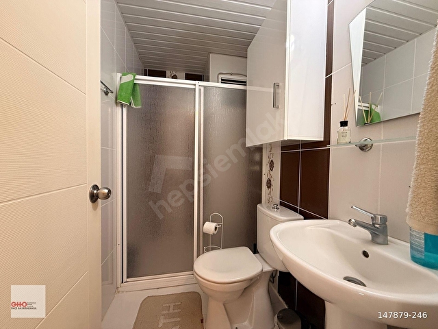 HURMADA MERKEZİ KONUMDA TEMİZ EŞYALI 2+1 DAİRE - Görsel 12