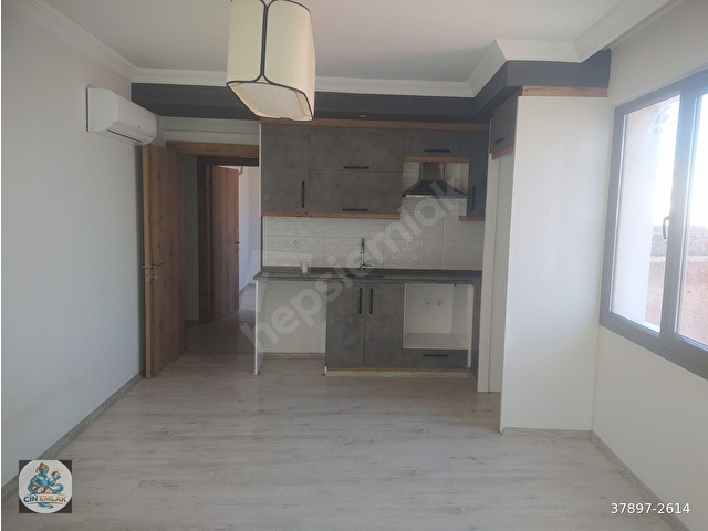 Salihli Cin Emlaktan Kocaçeşme  Mah Kiralık2+1 87 M2 Kılımalı Asansörlü Açık Mutfak Daire - Görsel 3