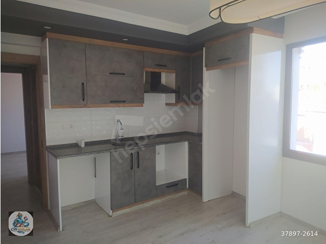 Salihli Cin Emlaktan Kocaçeşme  Mah Kiralık2+1 87 M2 Kılımalı Asansörlü Açık Mutfak Daire