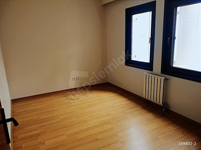 BAHÇEŞEHİRDE KİRALIK KONUTA UYGUN VİLLA - Görsel 23