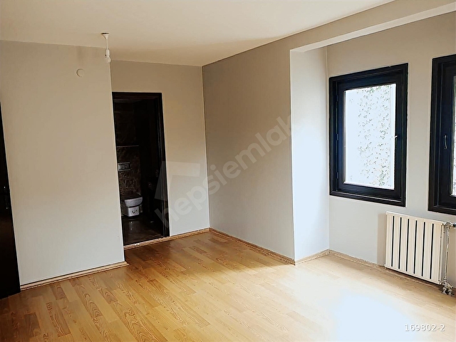 BAHÇEŞEHİRDE KİRALIK KONUTA UYGUN VİLLA - Görsel 21